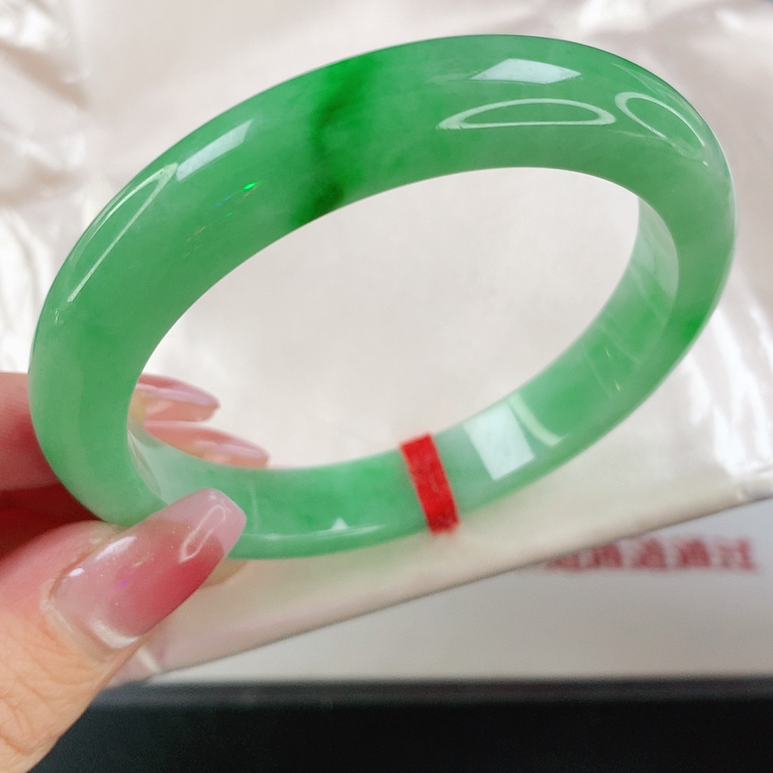 翡翠手镯未镶嵌143翡翠