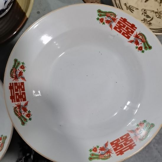 阿***容瓷器微瑕不退不换2个