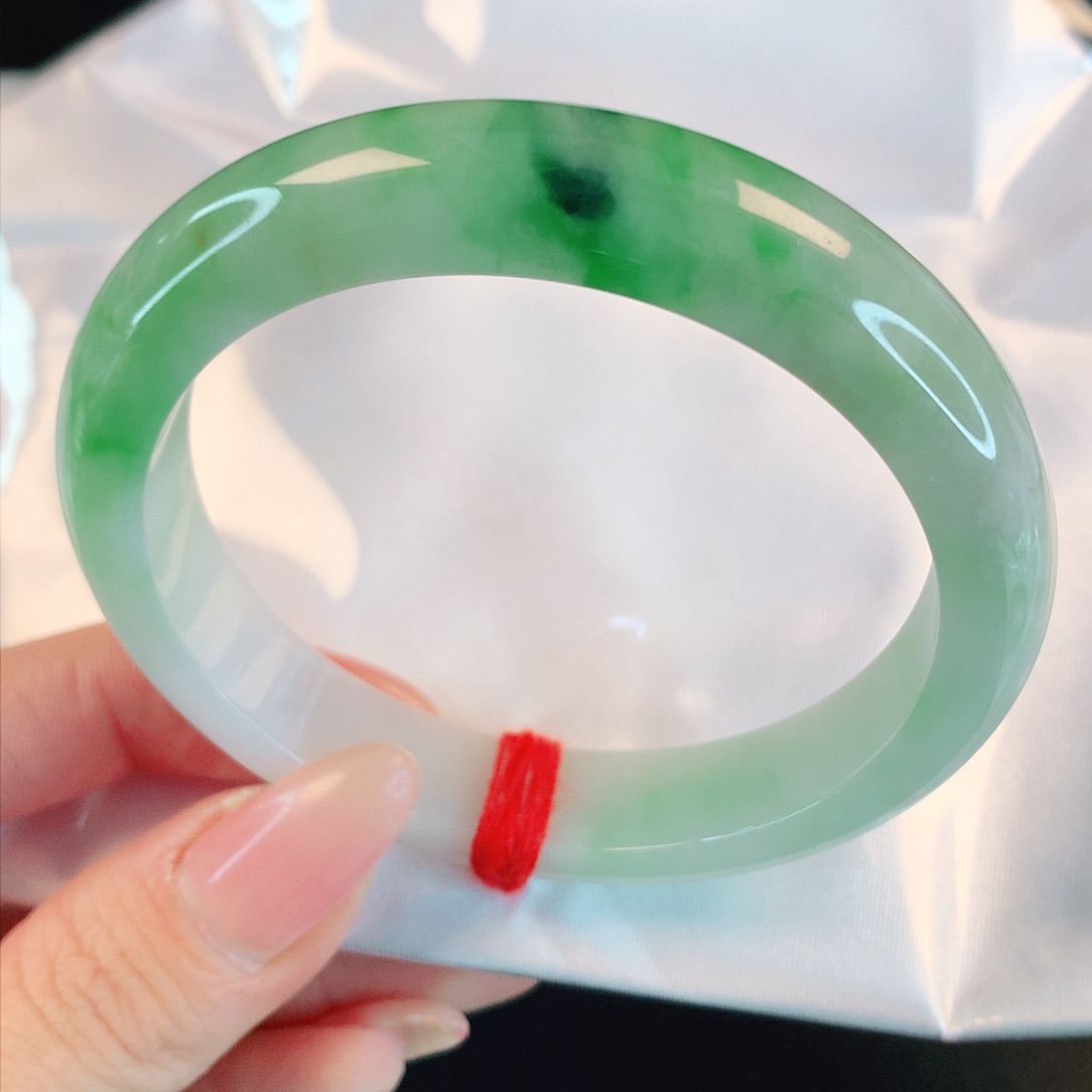 翡翠手镯未镶嵌3221翡翠