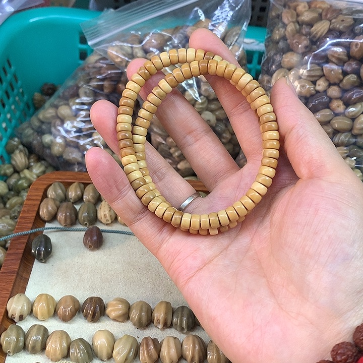 千眼菩提吊坠龙脊长串