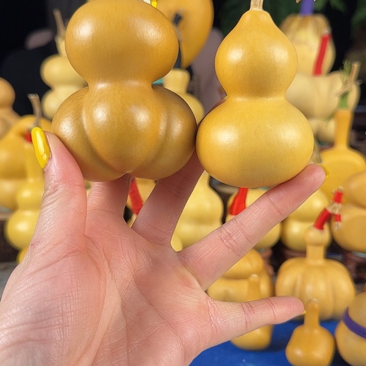 爱***深大叶紫檀（黑酸枝木类）