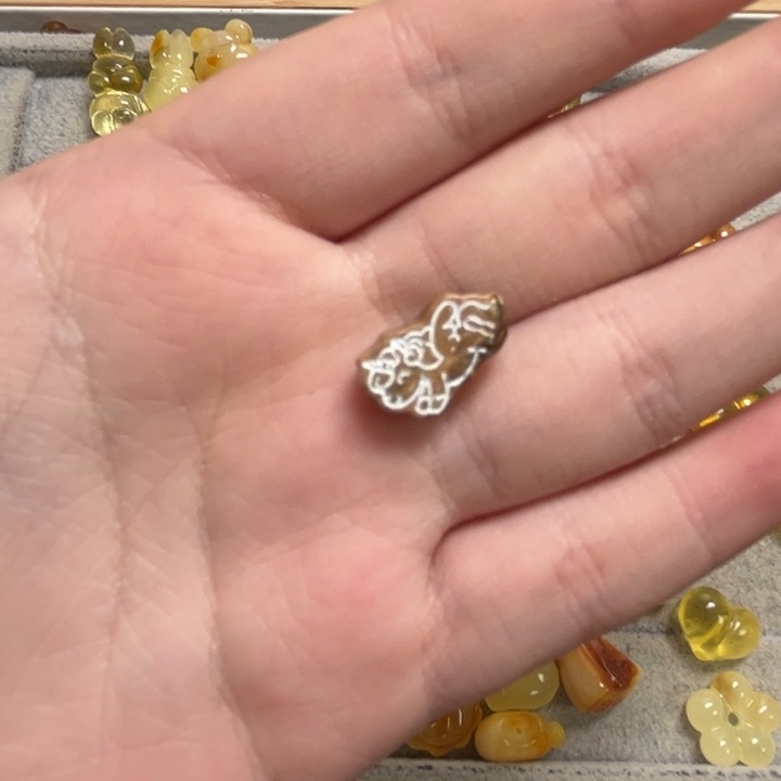 琥珀颈饰未镶嵌天然蜜蜡配件