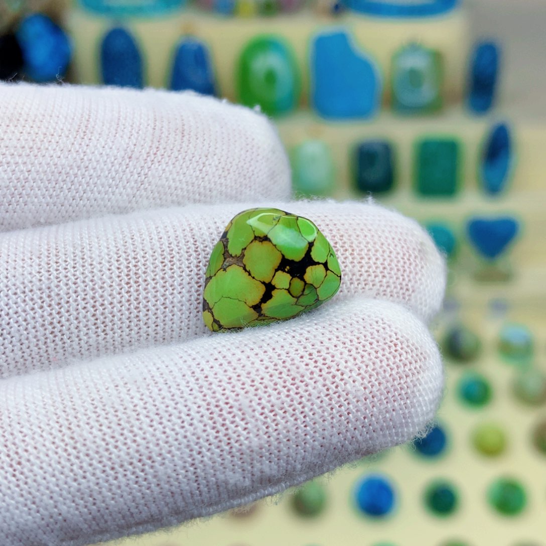 绿松石绿松石18K金镶嵌