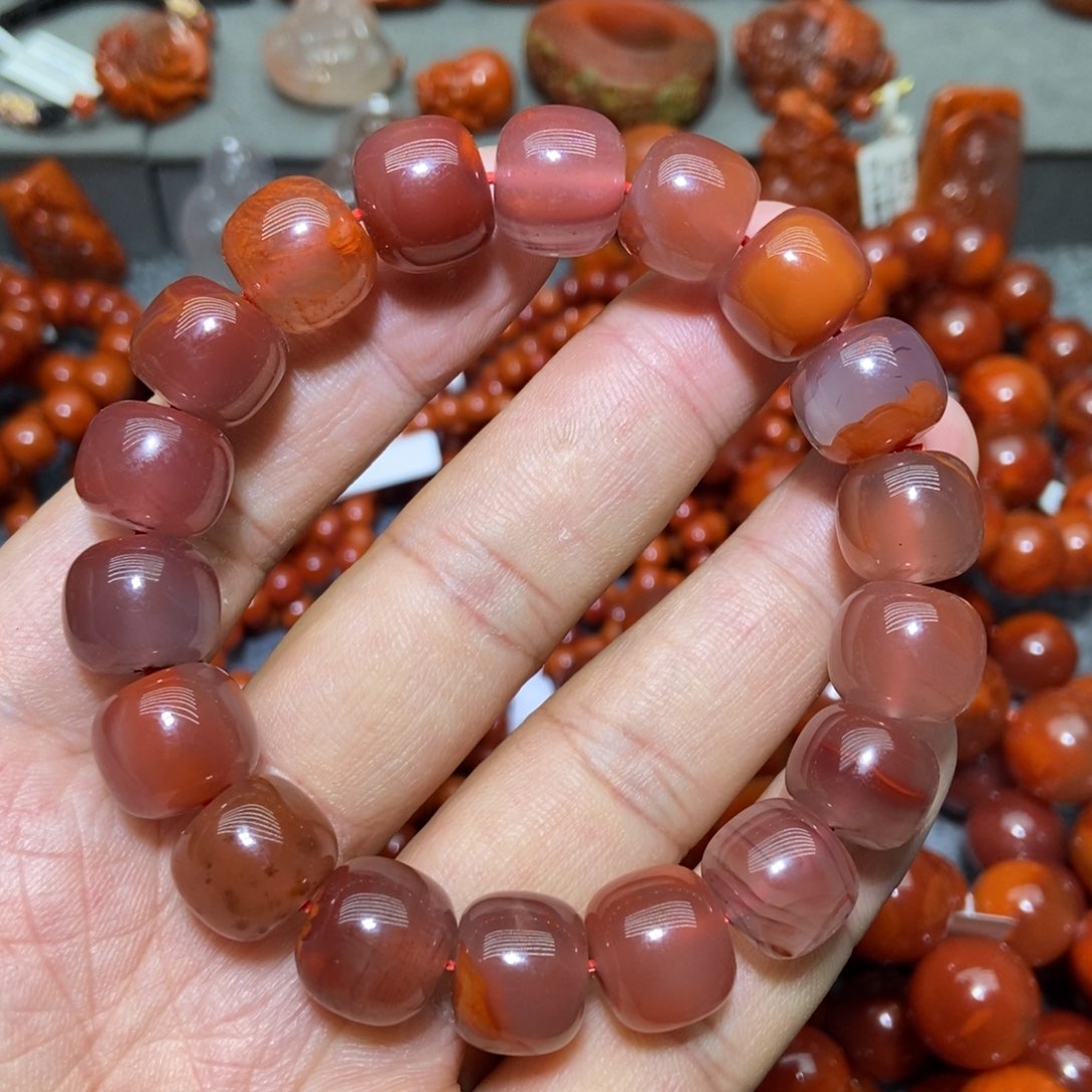 【闪购商品】南红玛瑙手串未镶嵌13+’mm