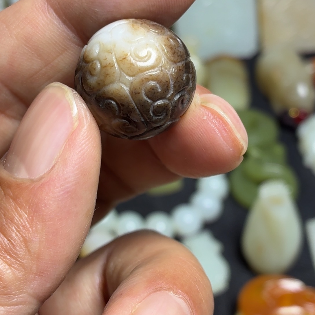 郭***壁和田玉（白玉）未镶嵌挂件