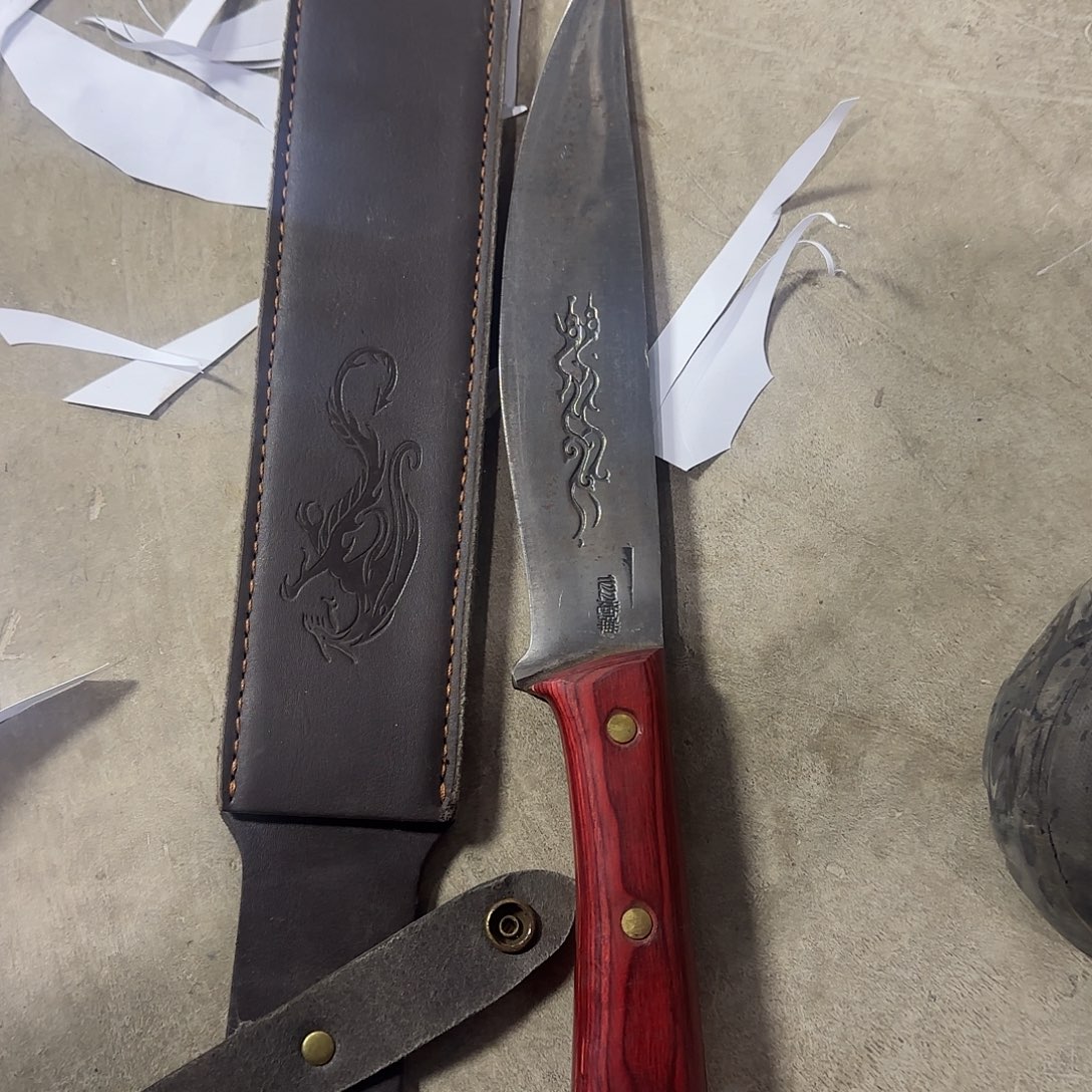 高碳锰钢炮弹钢手工锻打分割刀