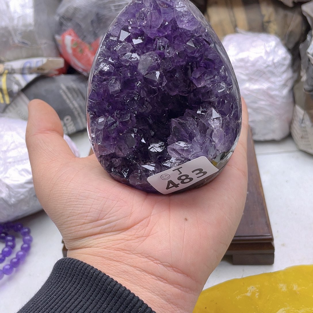 紫晶大型摆件（非配饰）未镶嵌