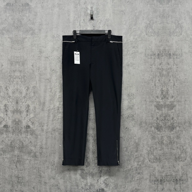 未使用 Prada/普拉达 新款多拉链刻字Logo休闲裤/W0558/52码
