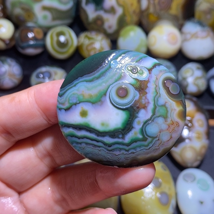 未镶嵌玛瑙/玉髓珠宝半成品92