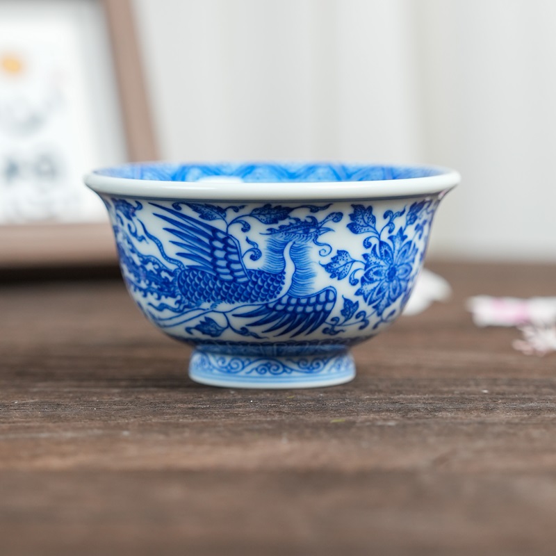 【小乔赏瓷】司陶坊青花龙凤呈祥压手杯stf24