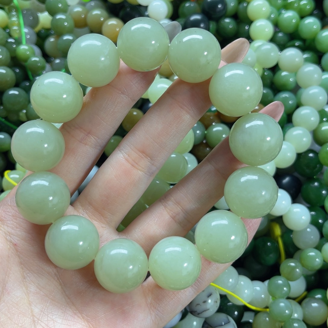 手串未镶嵌和田玉