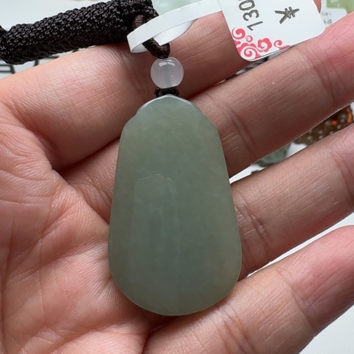 和田玉吊坠(赠链)未镶嵌5