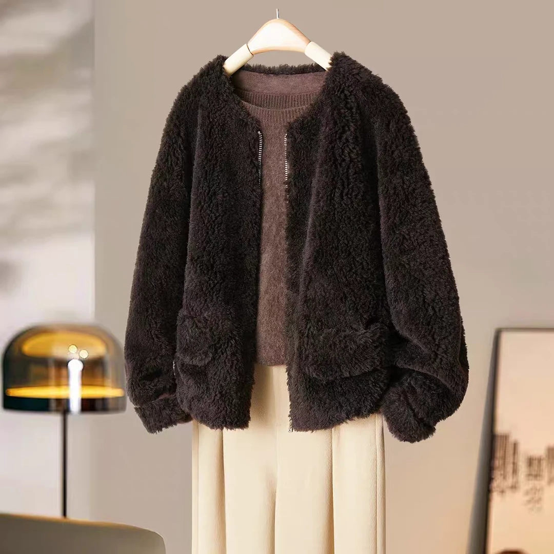 65105百搭圆领拉链款设计感口袋皮毛外套