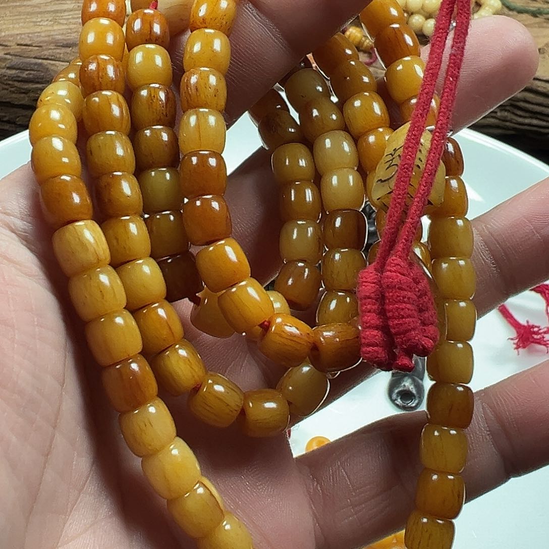 泥塑长***歇泥塑工艺品（骨骨）