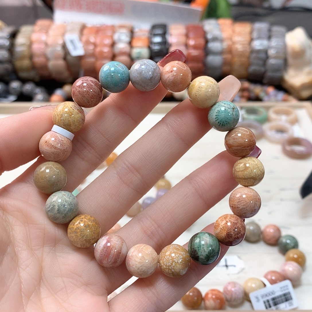 硅化珊瑚（珊瑚玉）手链未镶嵌浅*光460