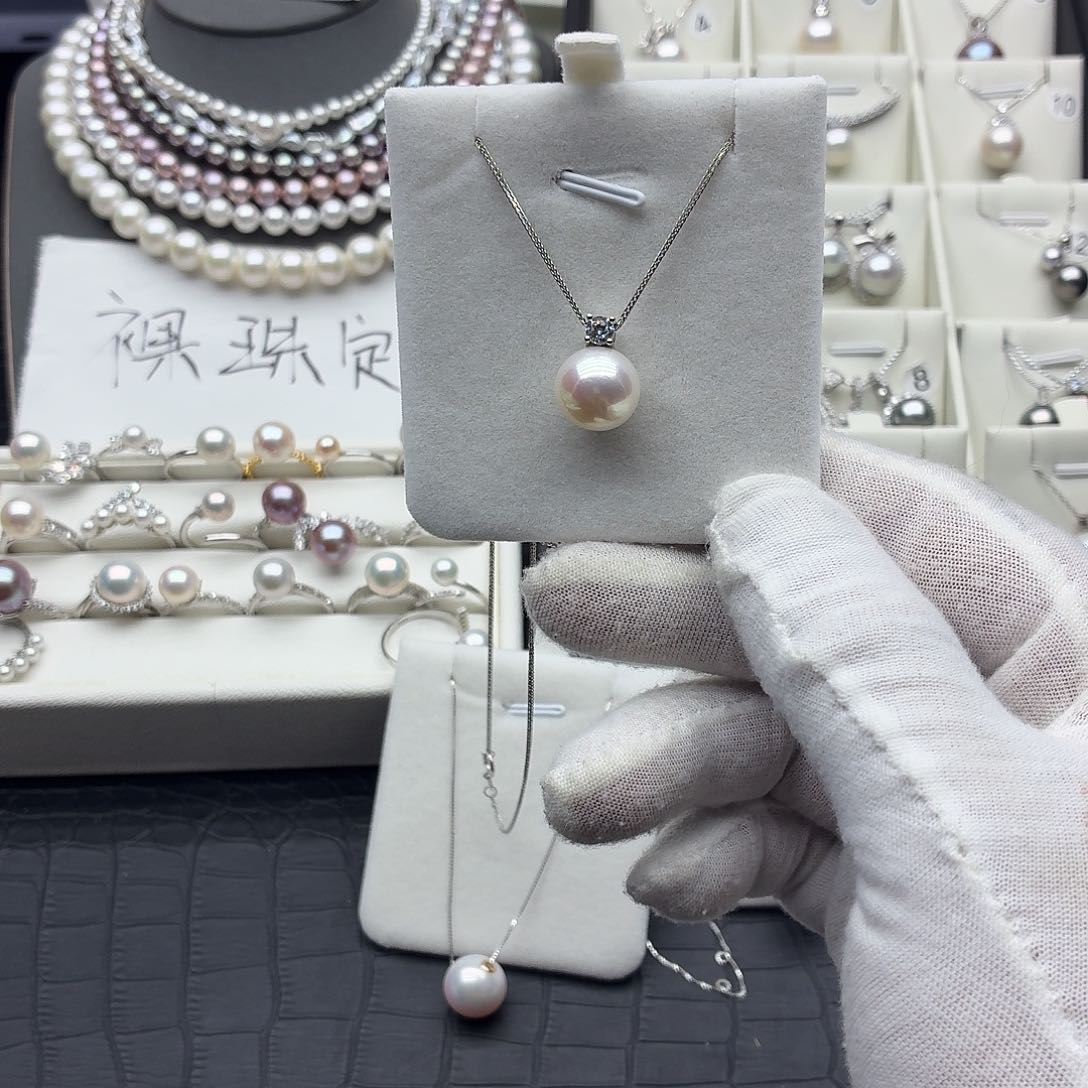 无非金属珍珠吊坠