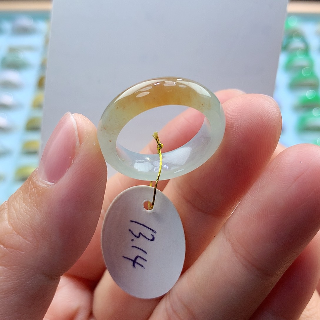 翡翠戒指未镶嵌N****o1314圈