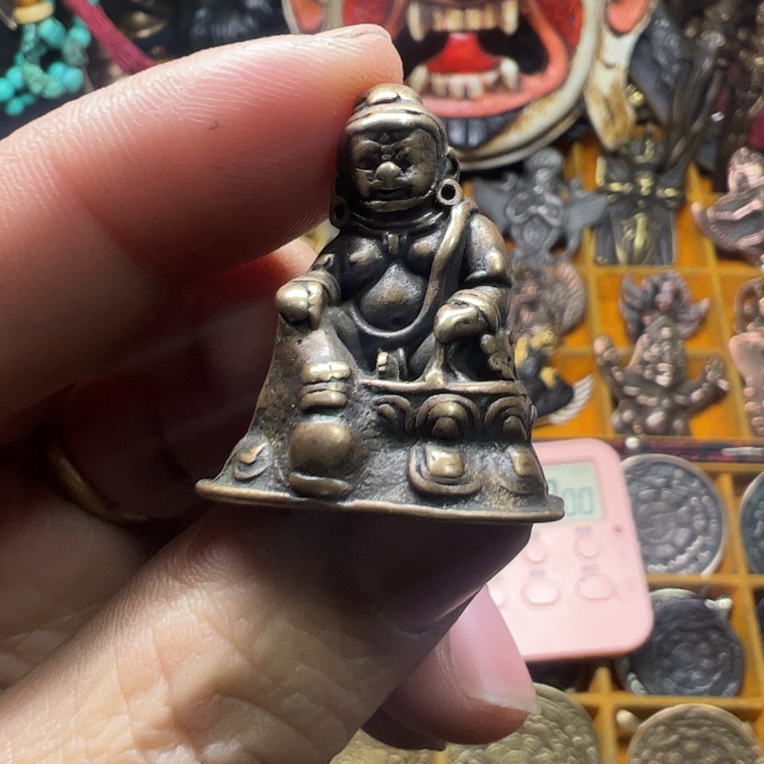 合金类啊哈哈真的好喜欢这个风格