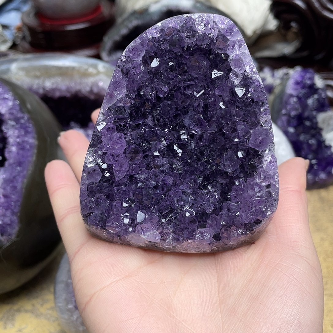 大型摆件（非配饰）未镶嵌紫晶