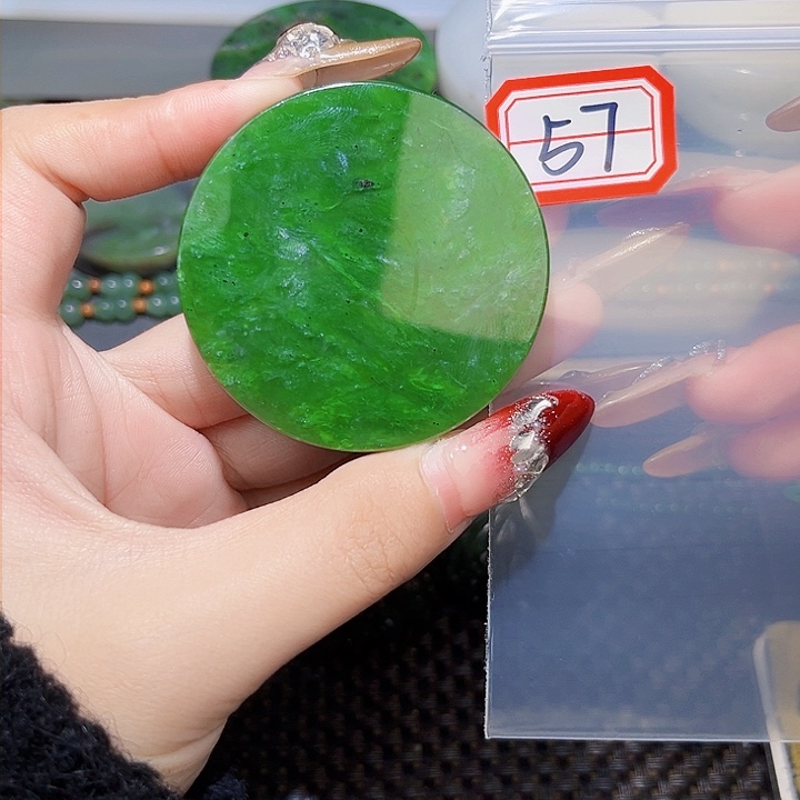 和田玉和田玉边角料随机发未镶嵌