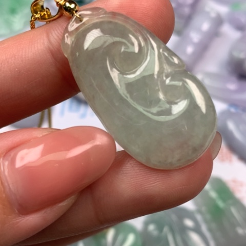 翡翠颈饰未镶嵌翡翠