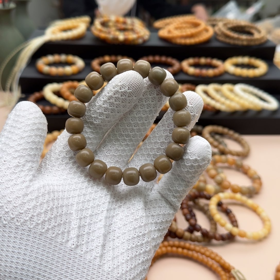 【闪购商品】菩提根/象牙果吊坠11*12鬼工 5年