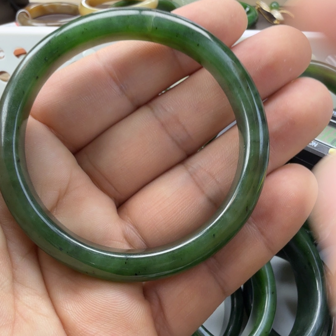 和田玉（糖玉）未镶嵌手链