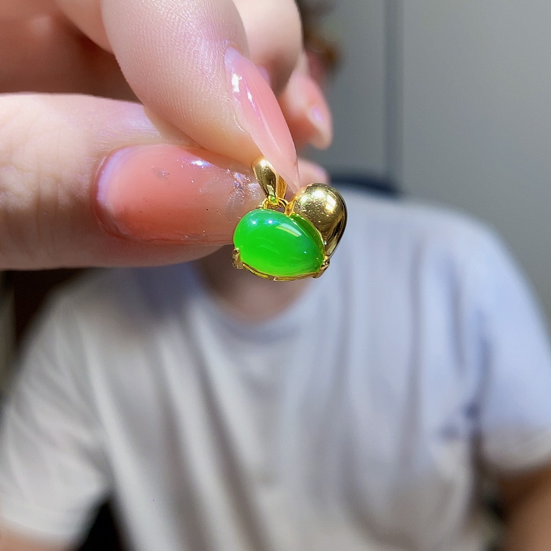 颈饰银S925镀金镶嵌和田玉（碧玉）