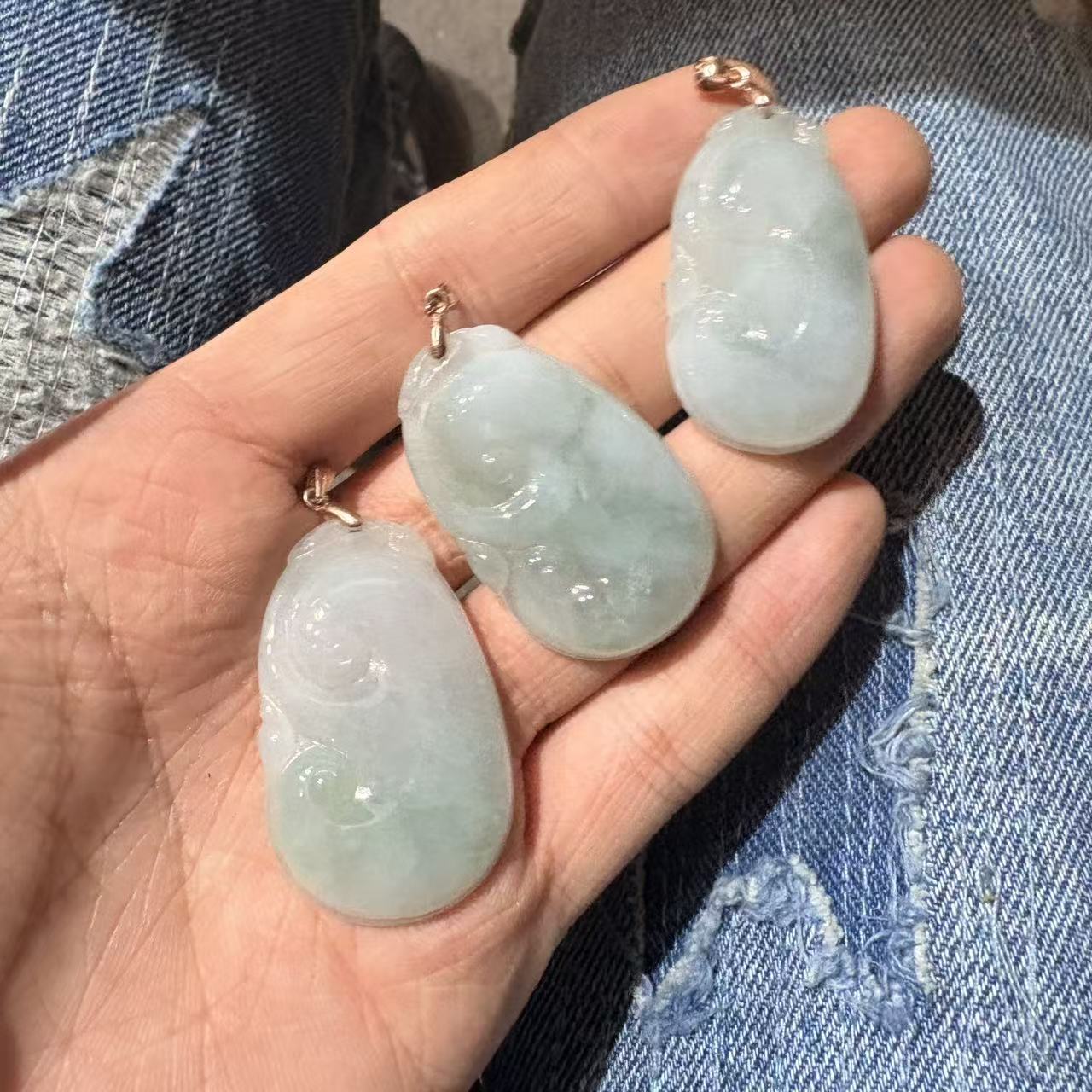 天然a货翡翠吊坠多样性发一d241