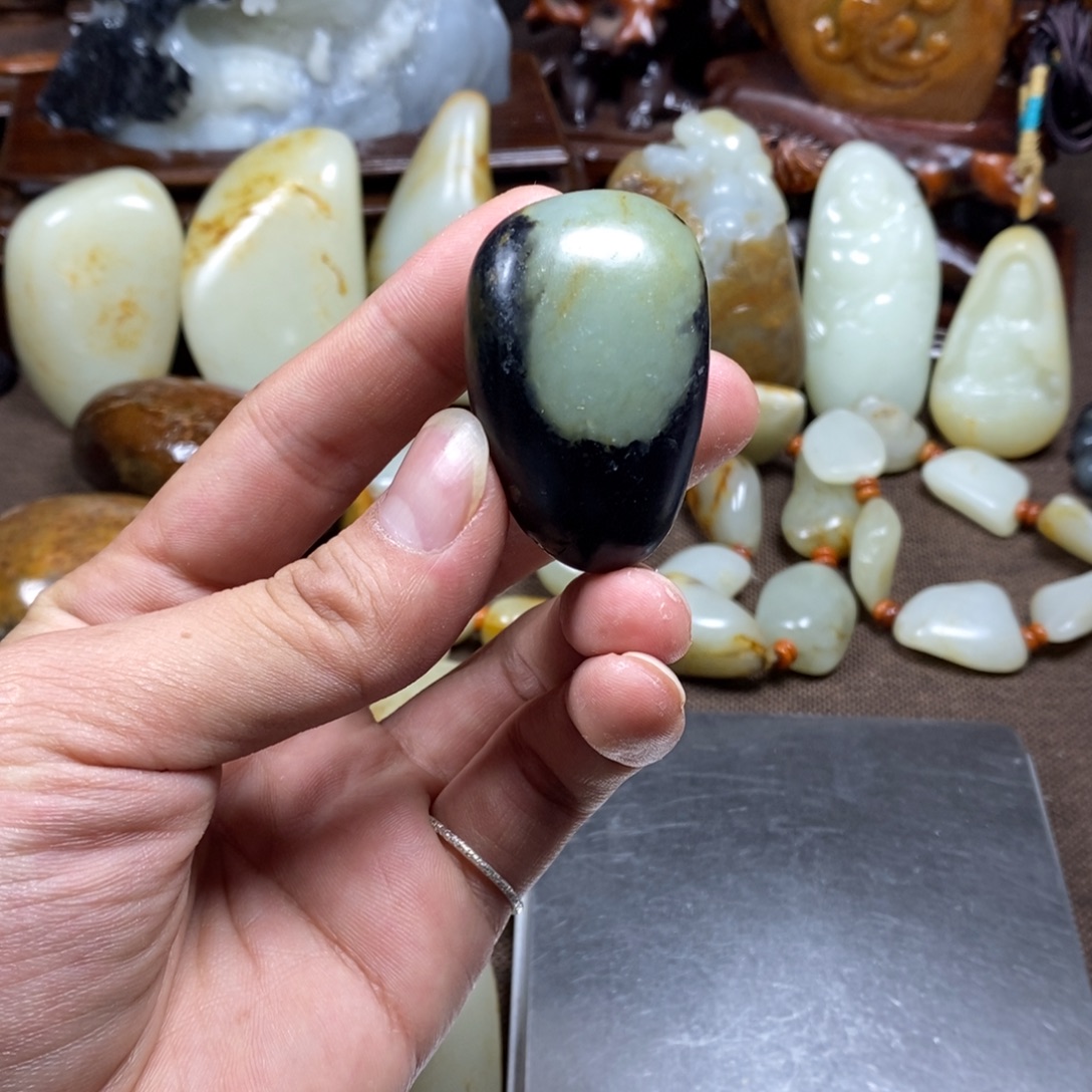 和田玉未镶嵌挂件