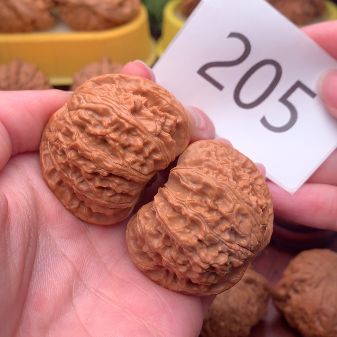 文玩核桃把件白狮子42