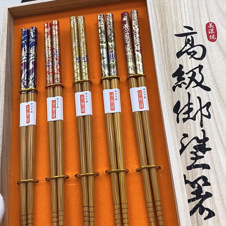 摆件美美美美美美瓷器