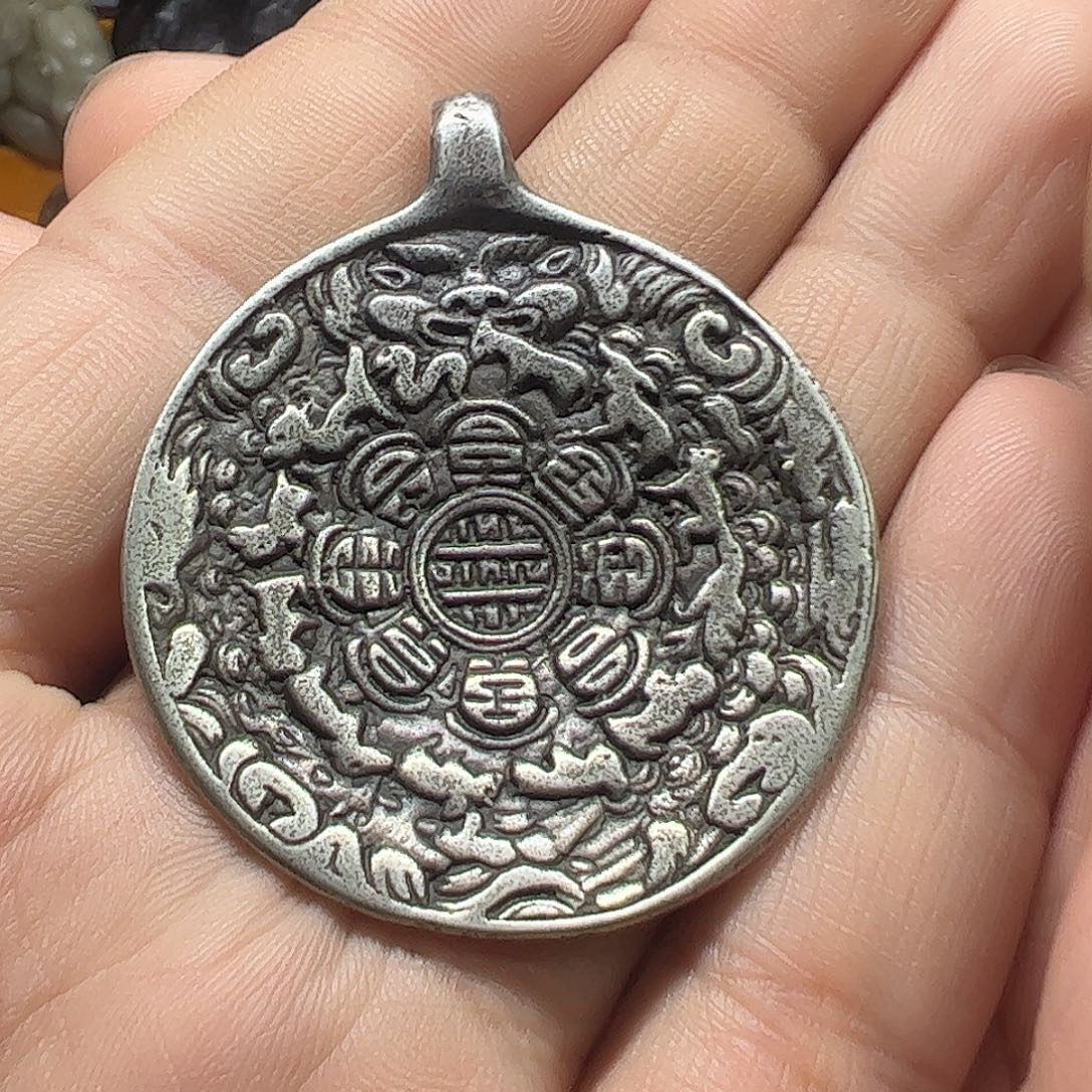 合金类啊哈哈真的好喜欢这个风格