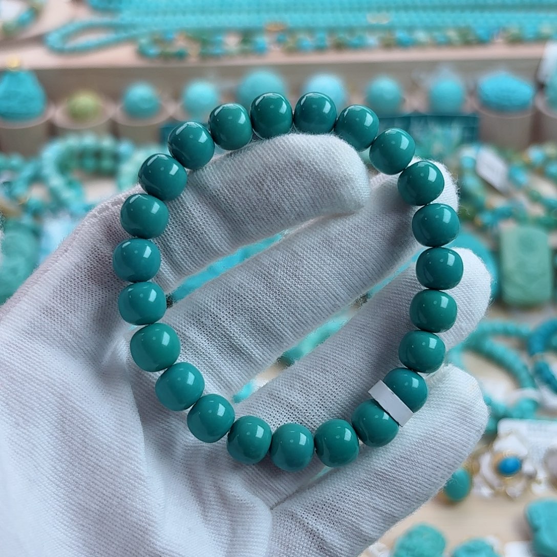 绿松石未镶嵌珠宝奇石（泡油）