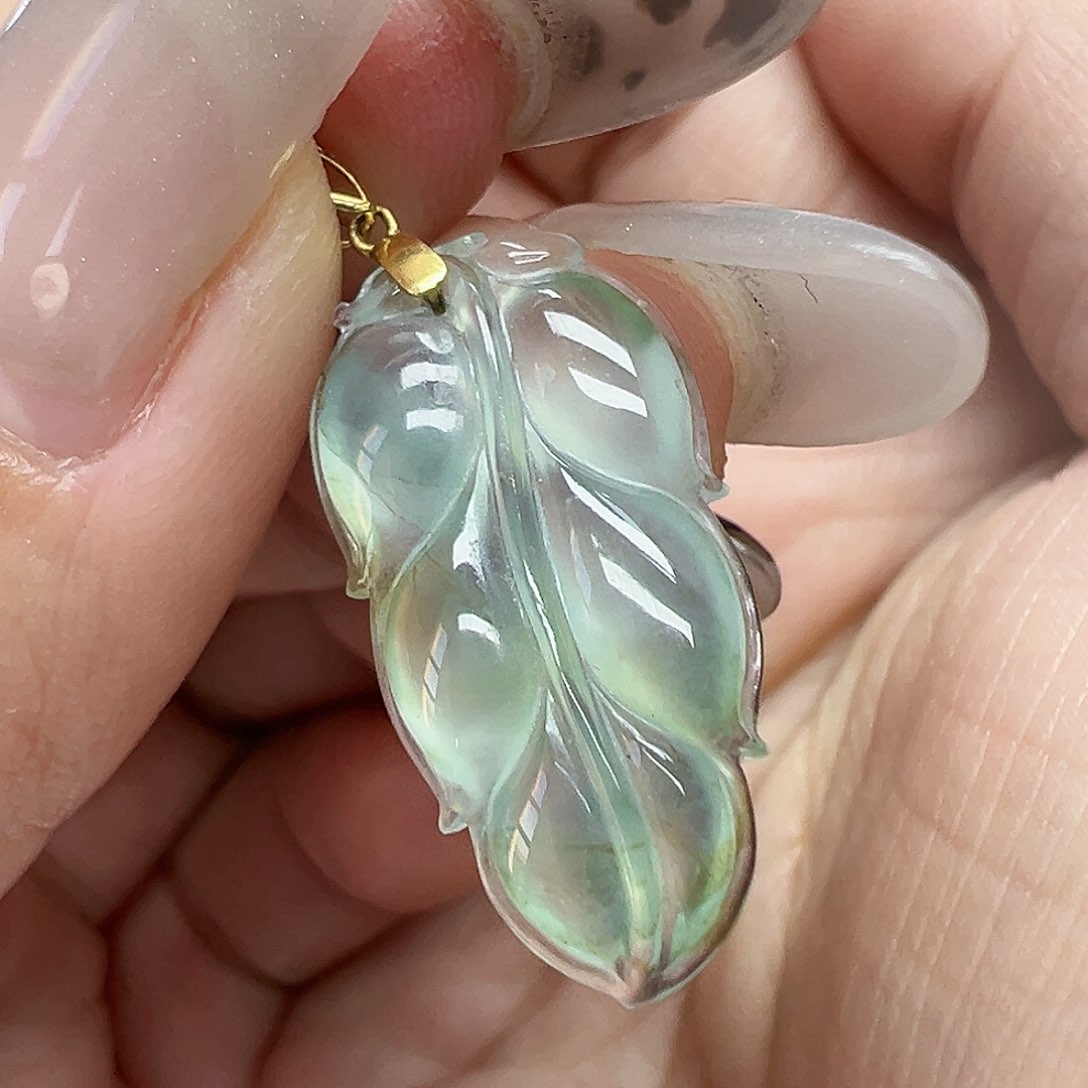 翡翠颈饰18K金镶嵌天然缅甸A货翡翠