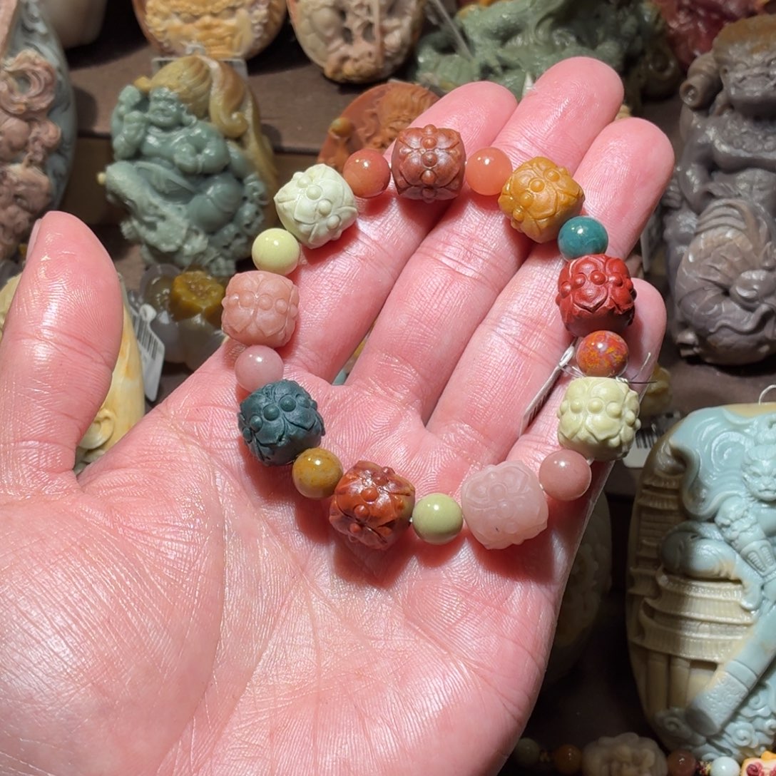 用***4石英质玉未镶嵌吊坠25