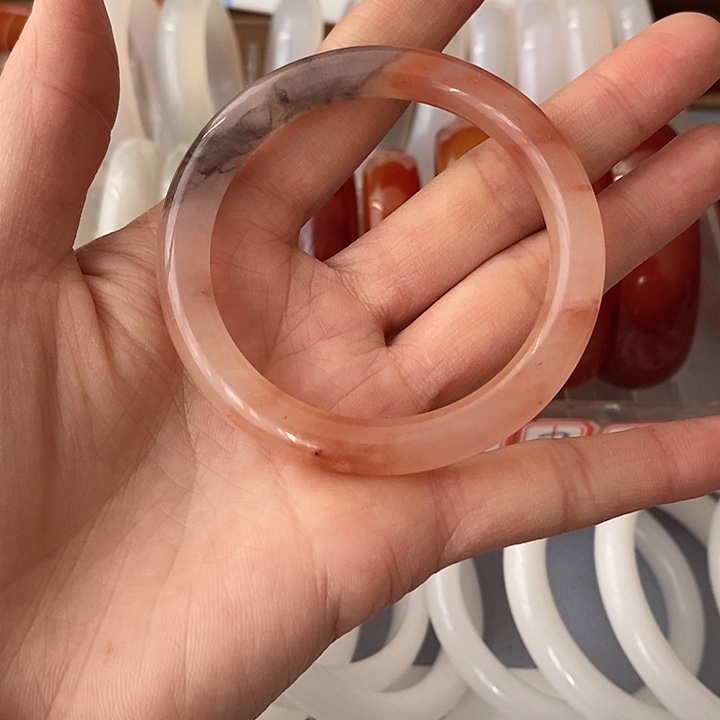 石英质玉手镯未镶嵌51圈口8号