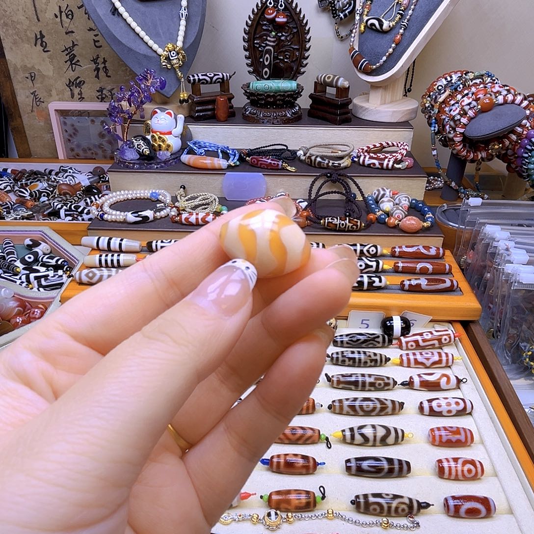 不***猫玛瑙/玉髓未镶嵌颈饰