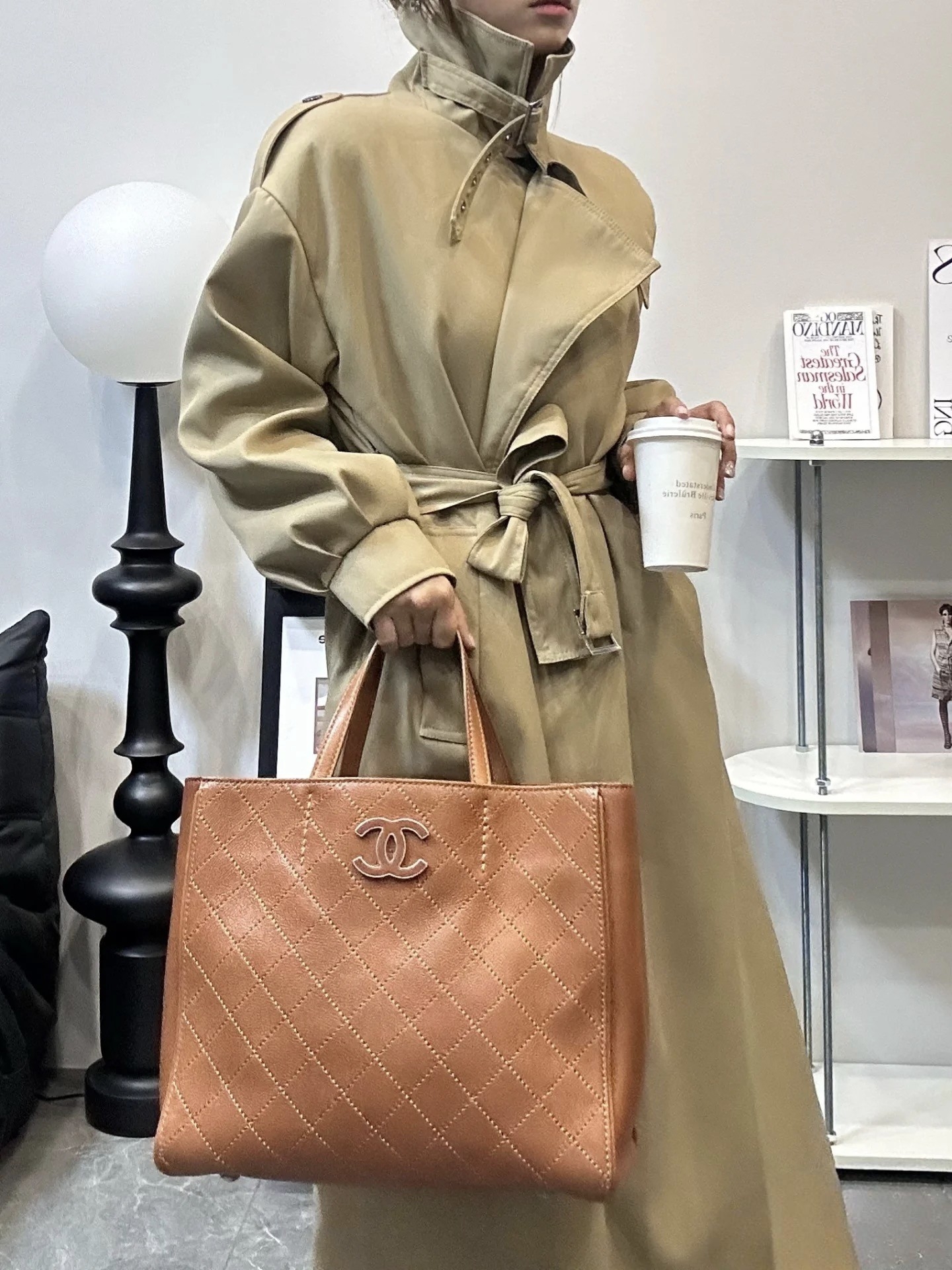 95新 Chanel/香奈儿 金棕珐琅扣外缝线托特包 底长27 18开