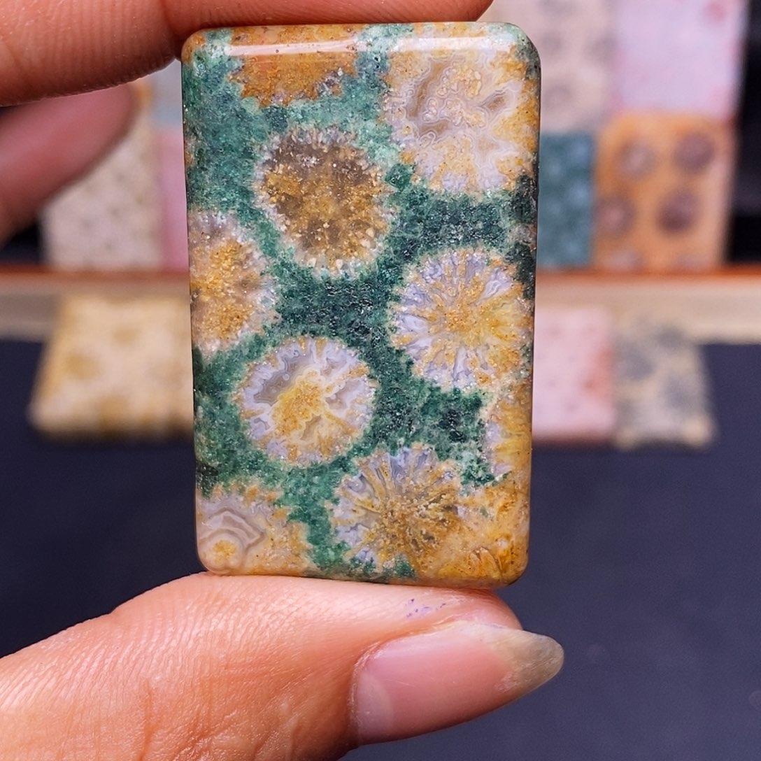 心***割硅化玉珊瑚玉合金