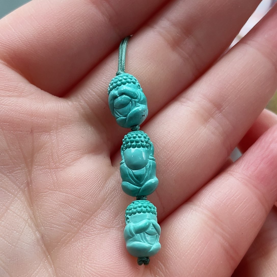 绿松石颈饰未镶嵌