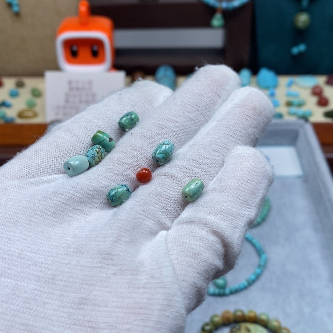 未镶嵌配饰南红玛瑙