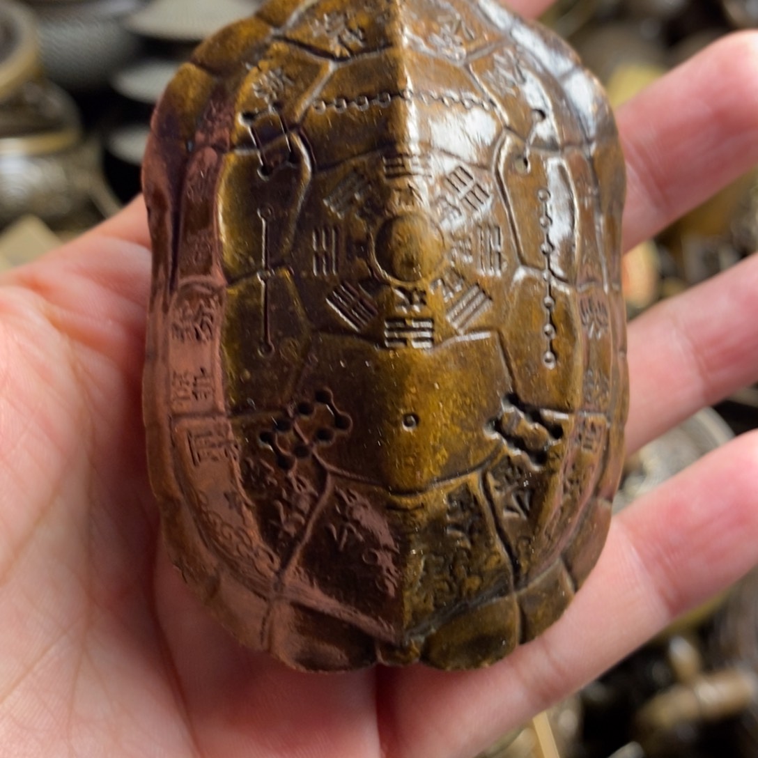 精美铜器做工精良