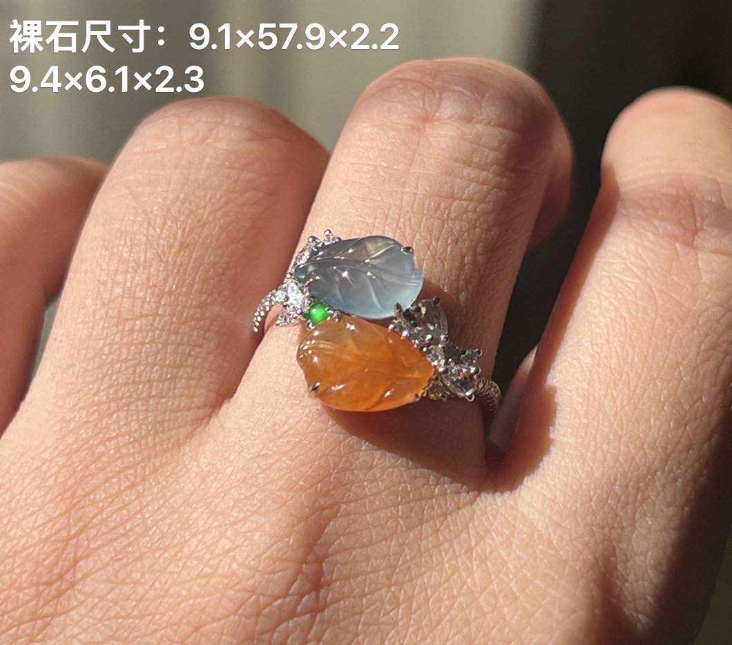 18k金伴钻石镶嵌翡翠双色叶子戒指设计款特色个性时尚