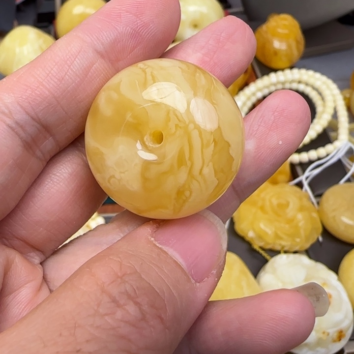 蜜蜡颈饰未镶嵌天然蜜蜡