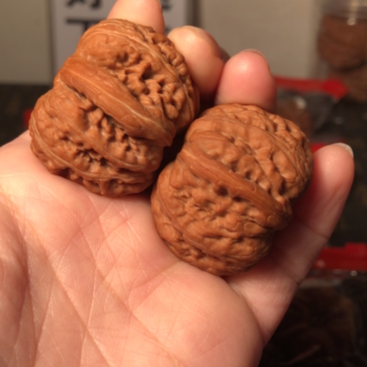 【闪购商品】文玩核桃把件元宝39