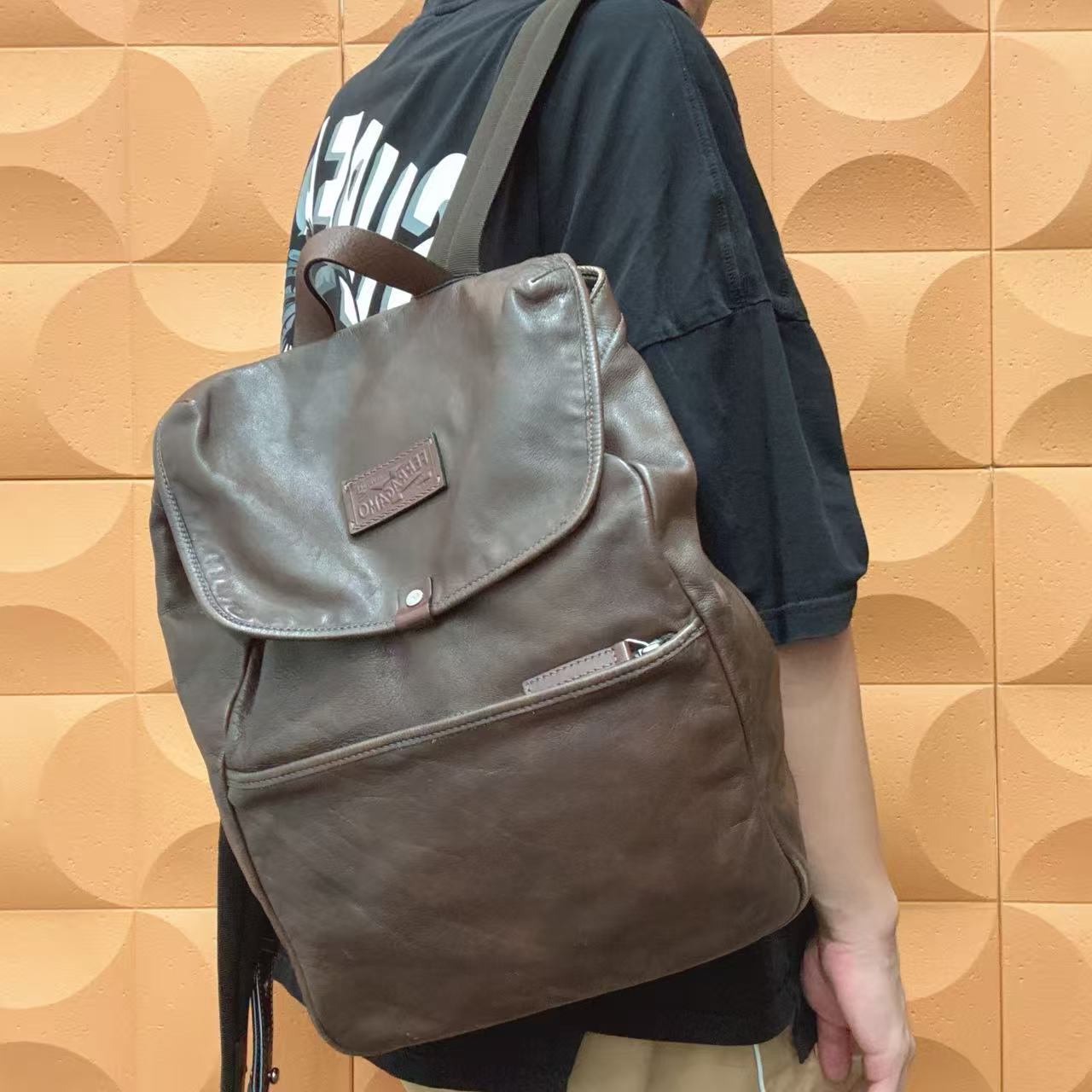 95新 FERRAGAMO/菲拉格慕 【胖】16PP09 深棕色双肩包