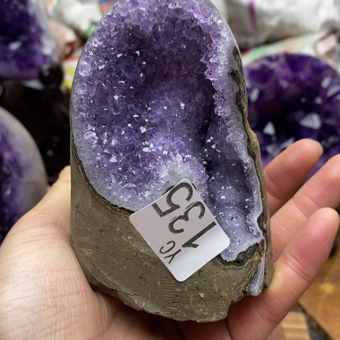 水晶大型摆件（非配饰）未镶嵌