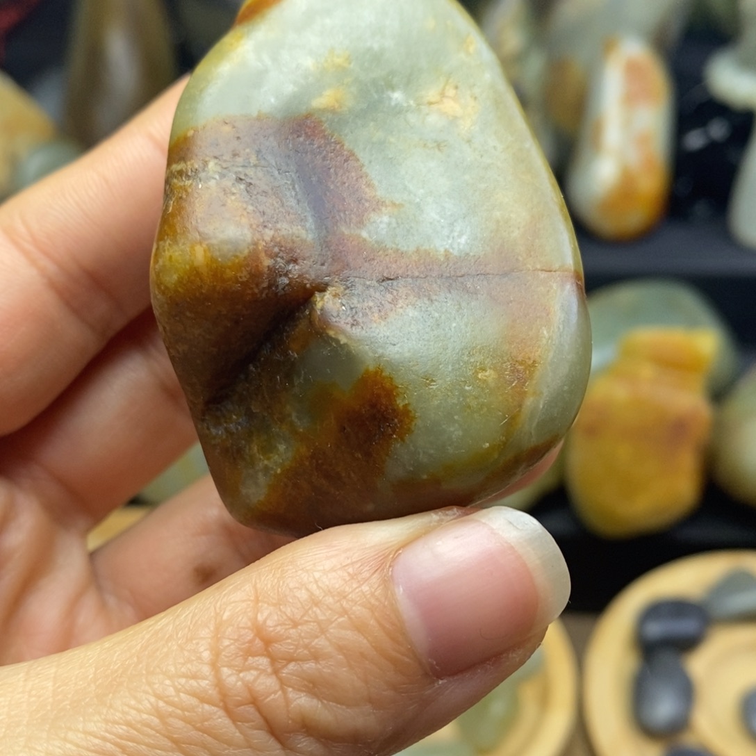 和田玉（子料）未镶嵌颈饰