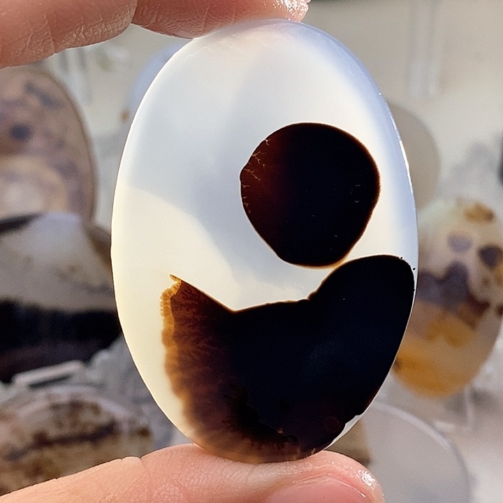 玛瑙/玉髓颈饰未镶嵌